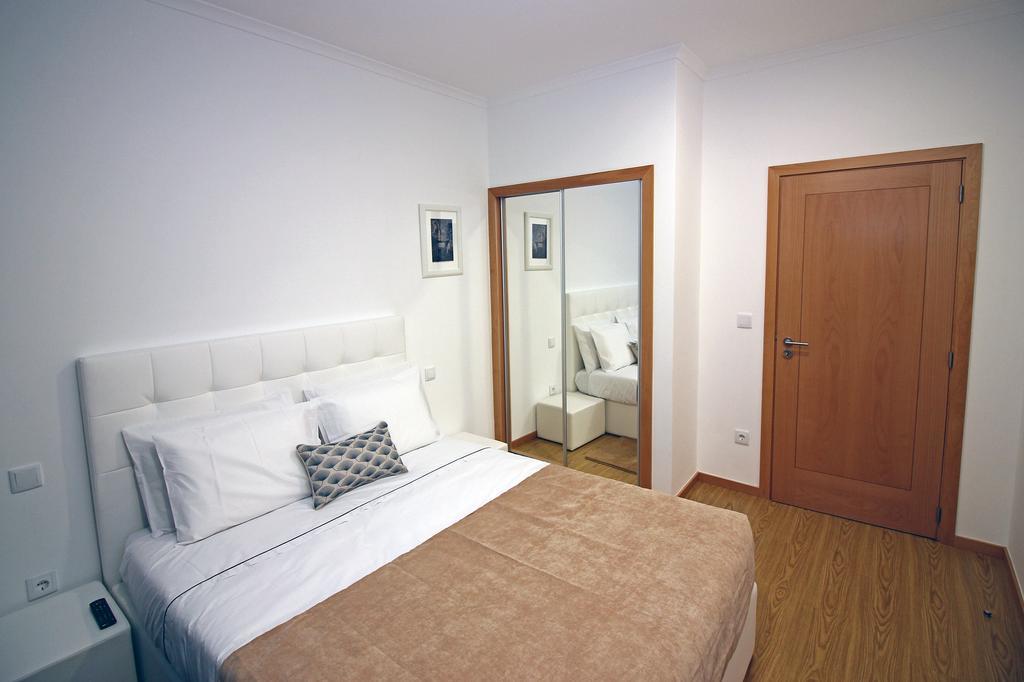 Geresiana Apartamentos Dış mekan fotoğraf