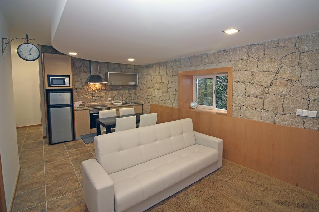 Geresiana Apartamentos Dış mekan fotoğraf