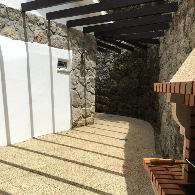 Geresiana Apartamentos Dış mekan fotoğraf